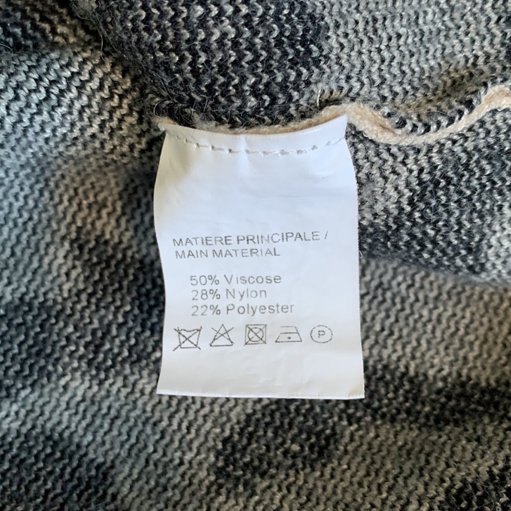 Merokeety Leopard Sweater - Picture 6 of 6